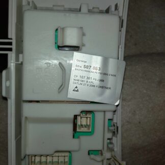 587 853